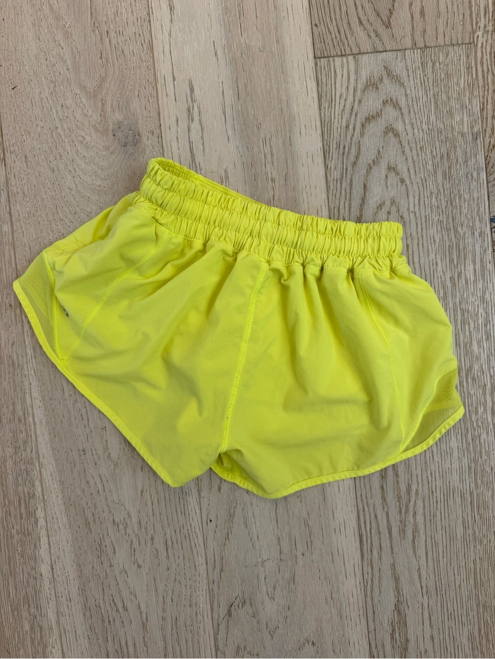 Lululemon Hotty Hot Shorts 2.5